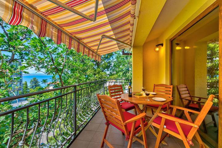 Gîte pour 5 personnes, avec terrasse et jardin à Selce - 2
