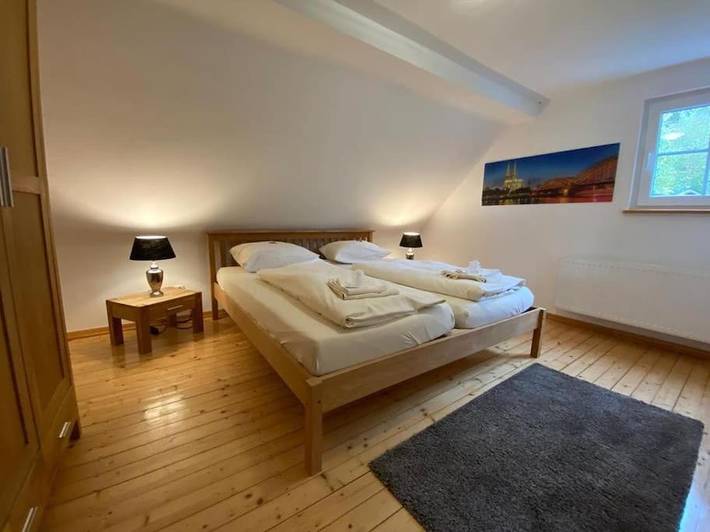 Ferienhaus für 4 Personen, mit Terrasse und Garten sowie Ausblick am Nürburgring - 2