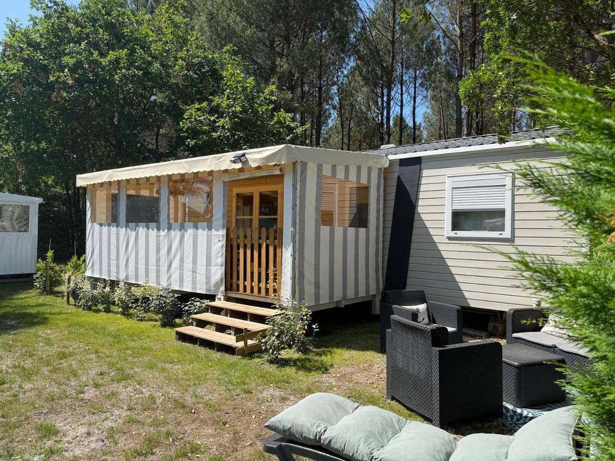 Charmants Mobilhomes entre Lac&Océan et proche de la Vélodyssée in Sainte-Eulalie-en-Born, Côte d’Argent