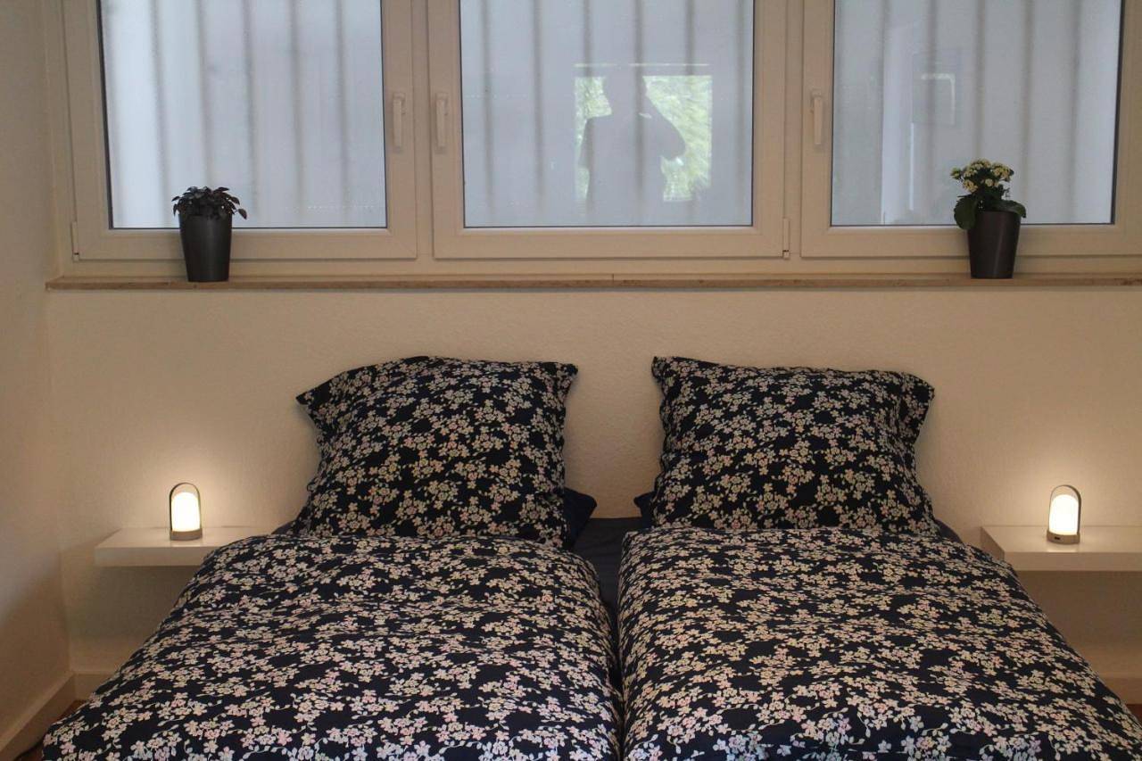 Ganze Ferienwohnung, Großzügiges Zimmer mit Terrasse am Rheinsteig in Linz am Rhein, Osteifel