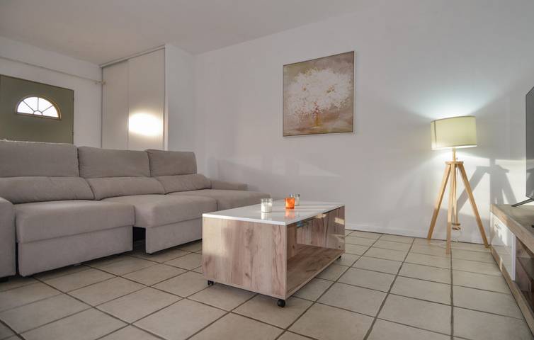 Location de vacances pour 5 personnes, avec terrasse à Pont-Saint-Esprit - 2