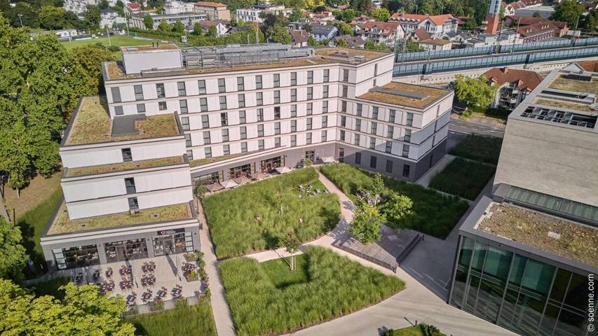 Hôtel pour 3 personnes, avec jardin ainsi que vue et terrasse à Bad Vilbel - 4
