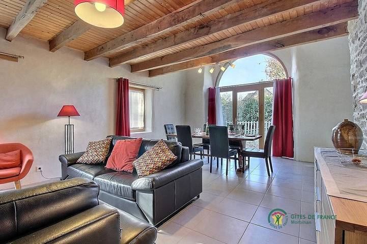 Gîte pour 6 personnes, avec Terrasse ainsi que Jardin et Sauna à Locoal-Mendon