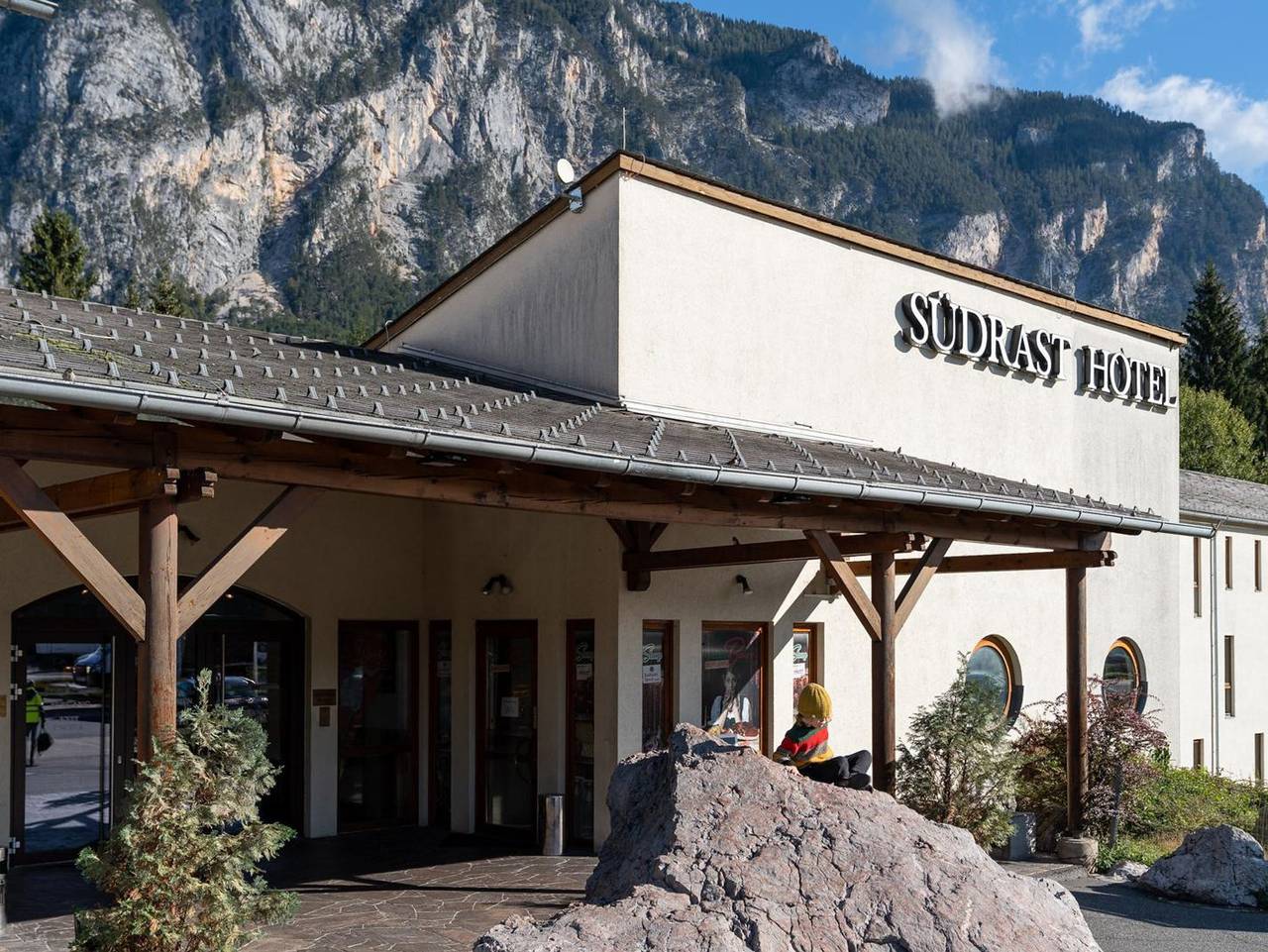 Hotel Restaurant Südrast Dreiländereck - Doppelzimmer in Karawanken und Bachergebirge, Marktgemeinde Arnoldstein