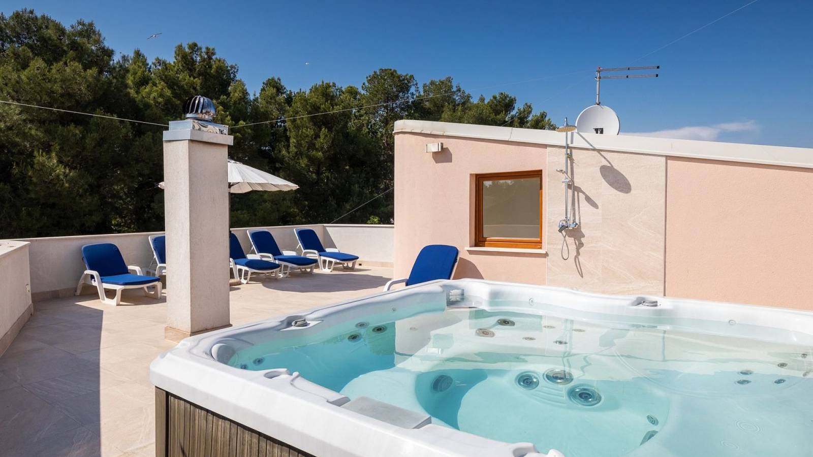 Villa Alte Mühle by Villas Guide in Novigrad, Regio Umag