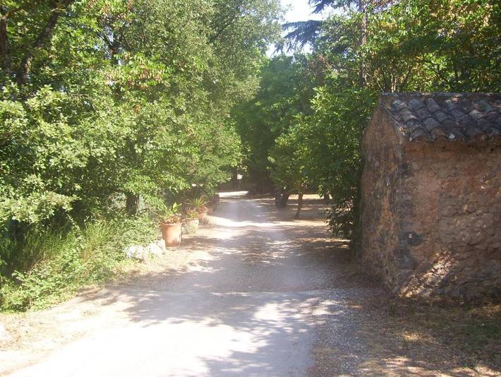 Location de vacances pour 8 personnes, avec piscine ainsi que balcon et vue à Flassans-sur-Issole - 4