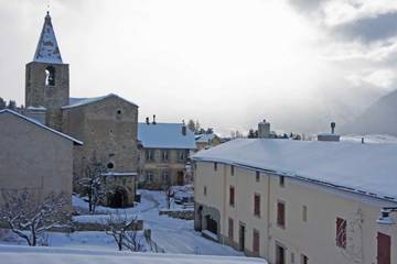 Gîte pour 6 personnes, avec terrasse, animaux acceptés à Font-Romeu-Odeillo-Via