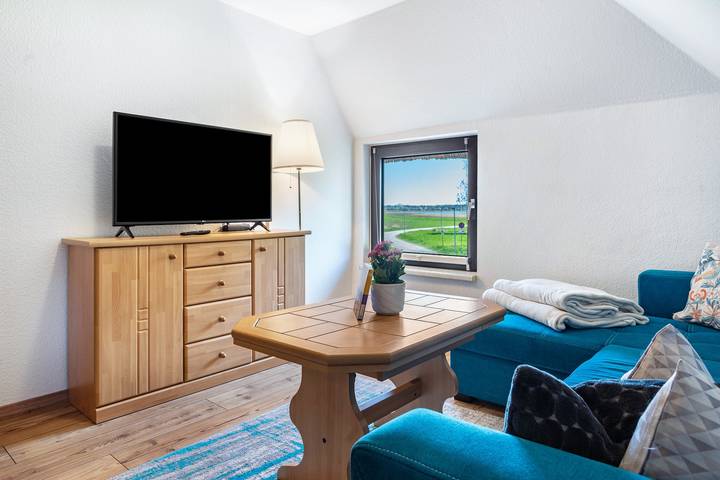Ferienwohnung für 3 Personen, mit Garten und Seeblick in Groß Zicker, Mönchgut