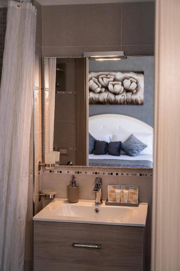 Location de vacances pour 2 personnes, avec terrasse dans Lampedusa - 3