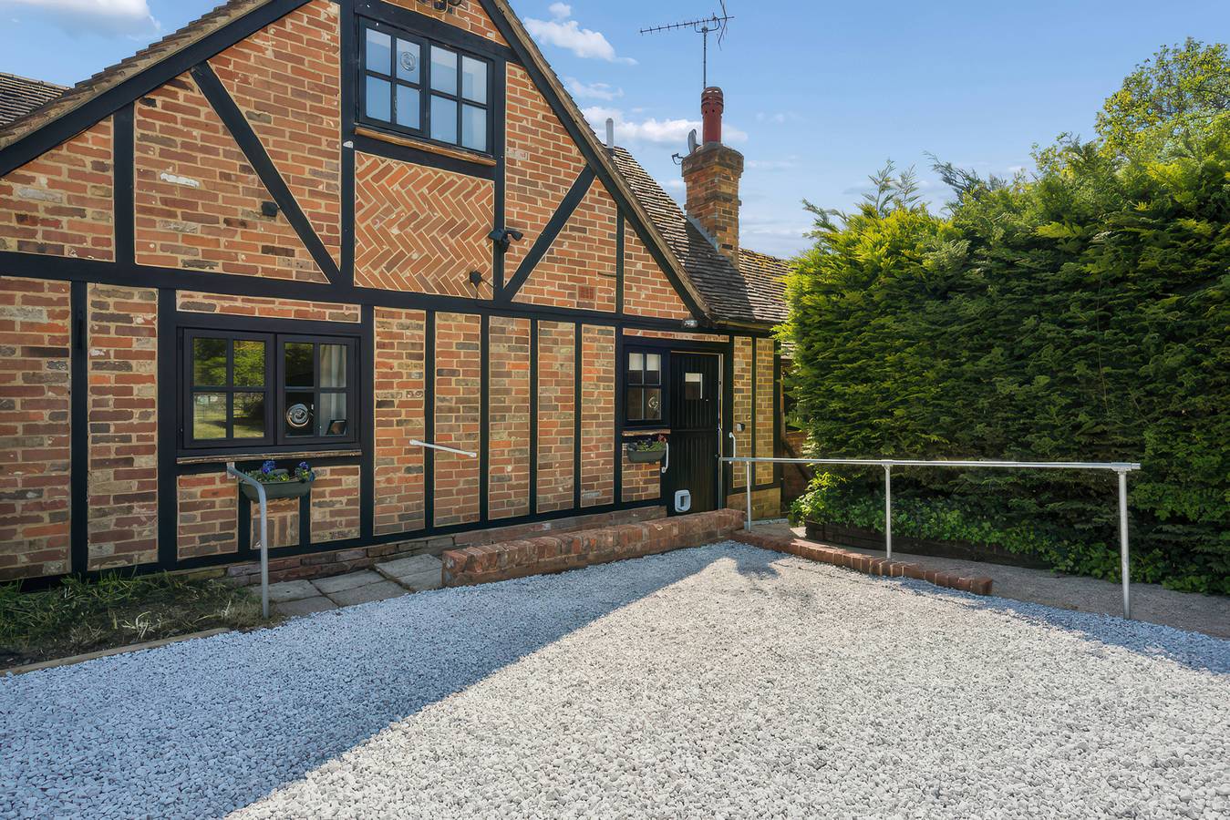 Five Acres Cottage in Sarratt, Hertfordshire