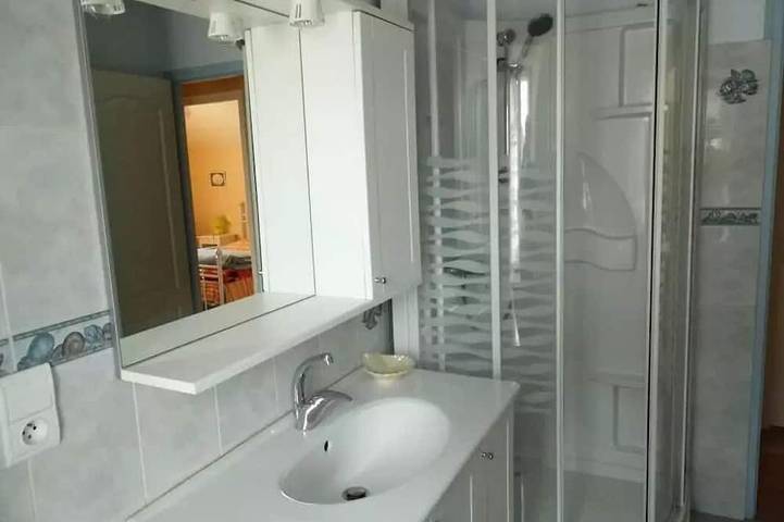 Location de vacances pour 4 personnes, avec terrasse à Gimel-les-Cascades - 4