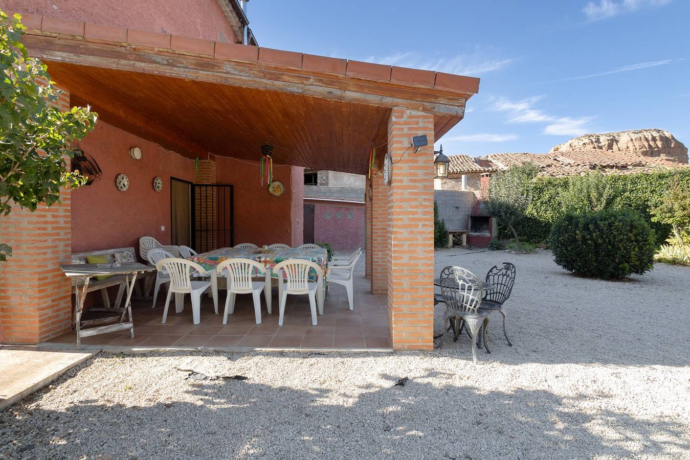 Casa Rural 12- 15 personas- Jardín vallado- Barbacoa- Mascotas bienvenidas - cerca de Calamocha  in Calamocha, Provincia de Teruel