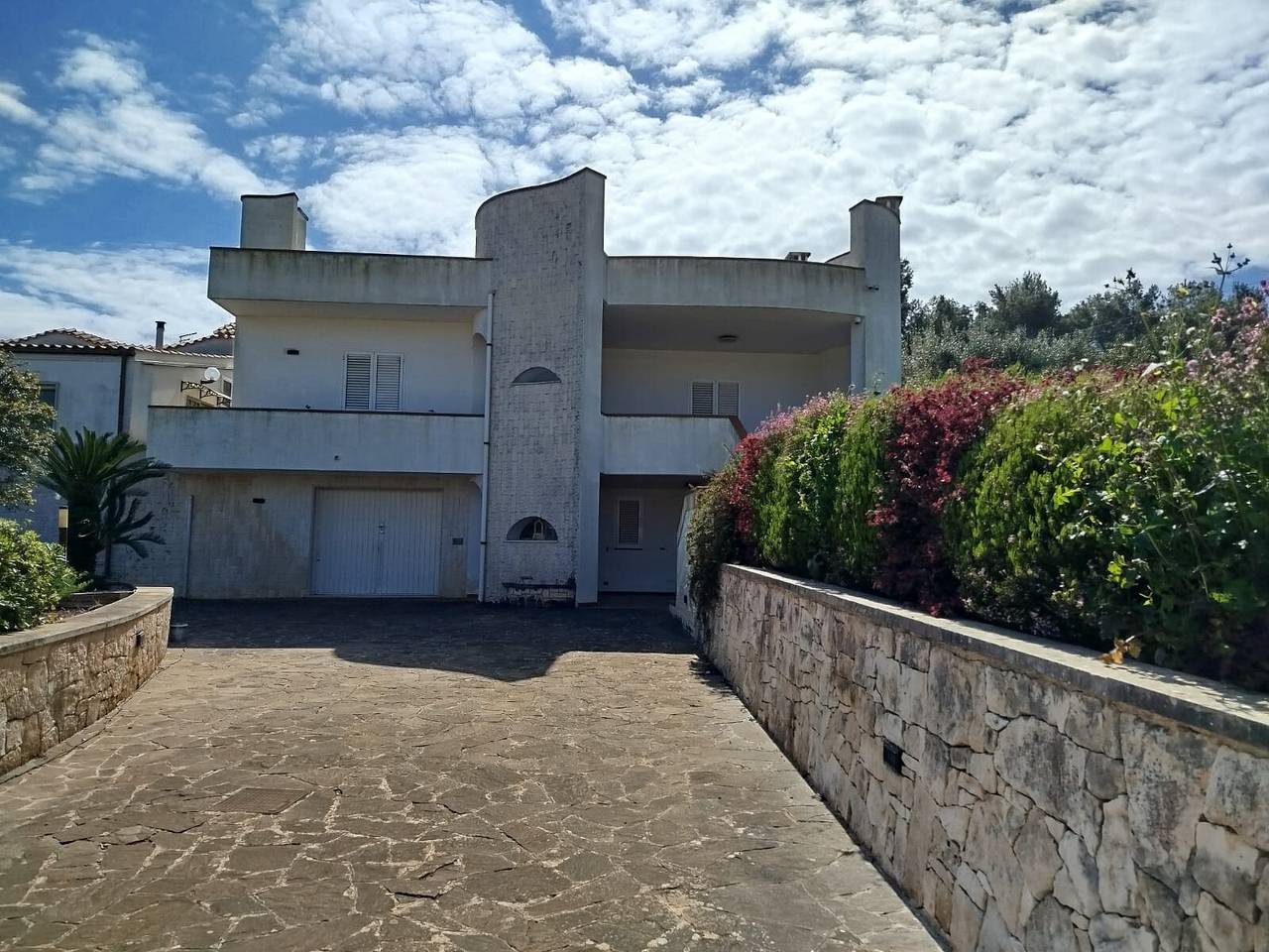 Casa Vacanze 'Villa Montevicoli' con Piscina Privata, Terrazza e Wi-Fi in Ceglie Messapica, Salento