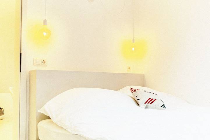 Ganze Wohnung, Studio-Loft Siebengebirge Westerwald: Wandern & Erholen nur 35 Minuten von Köln in Erpel, Landkreis Neuwied