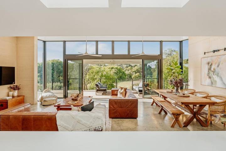 Ferienhaus für 8 Personen, mit Ausblick und Seeblick sowie Balkon - 1