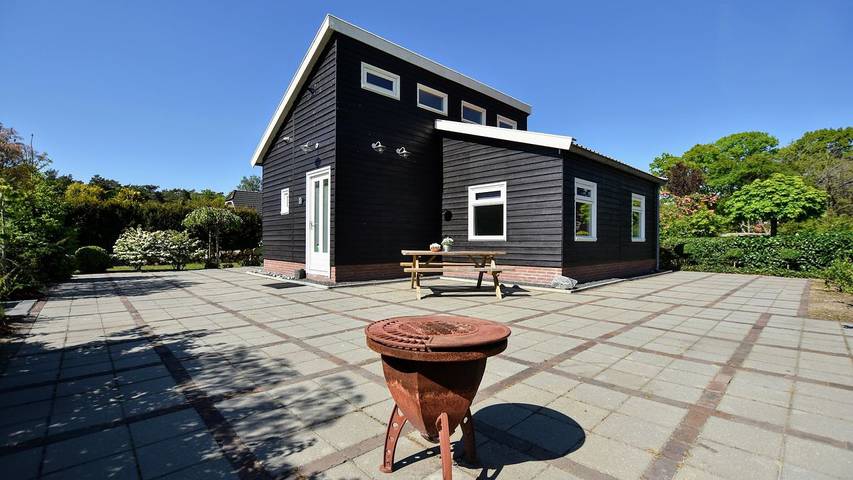 Ferienhaus für 4 Personen, mit Garten