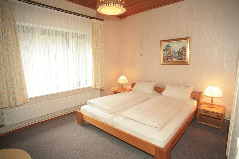 Ganze Wohnung, Bauernhof-Pension in der Lüneburger Heide,  am Nsg gelegen, Hund nach Absprache in Schneverdingen, Landkreis Heidekreis