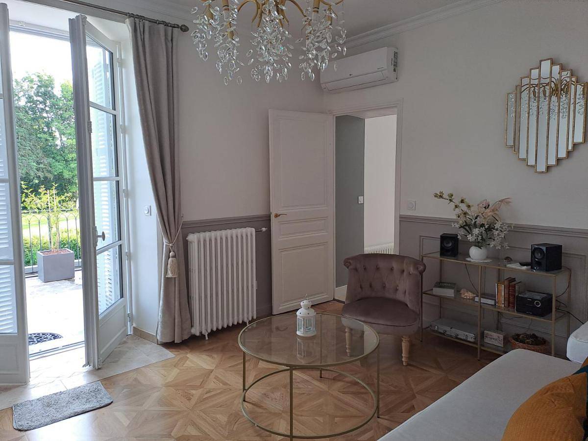 Appartement entier, Le Relais du Golf- Château de la Touche in Ballan-Miré, Région de Tours