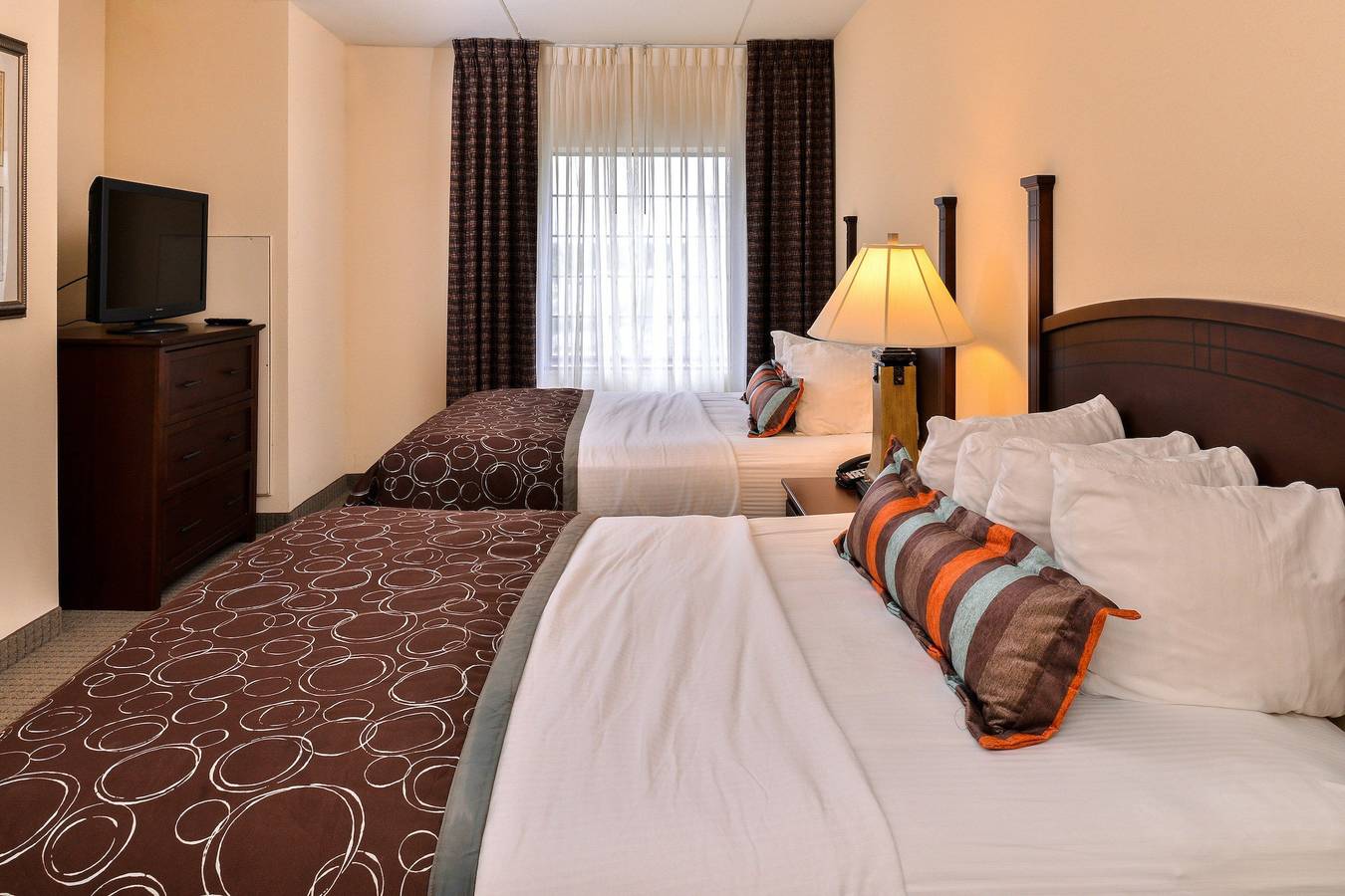 Apartamento entero, Staybridge Suites Quantico - Stafford in Aquia Harbour, Northern Virginia