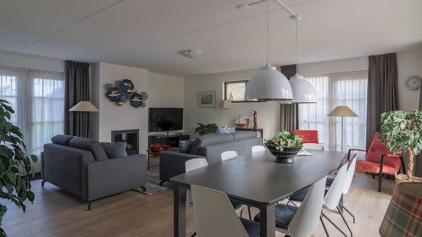Villa für 8 Personen, mit Garten und Terrasse - 1