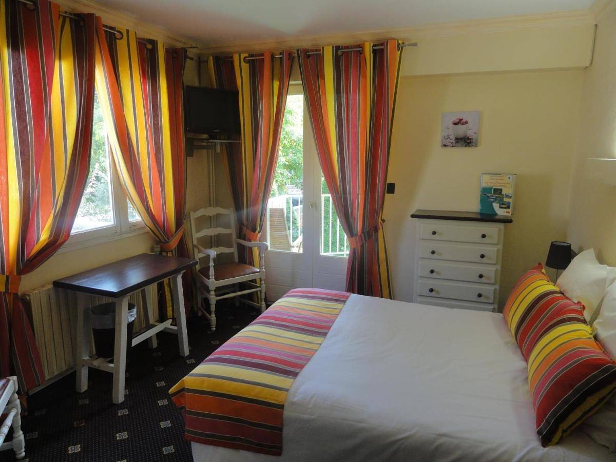 Standard Double Room in Saillagouse, Parc naturel régional des Pyrénées catalanes