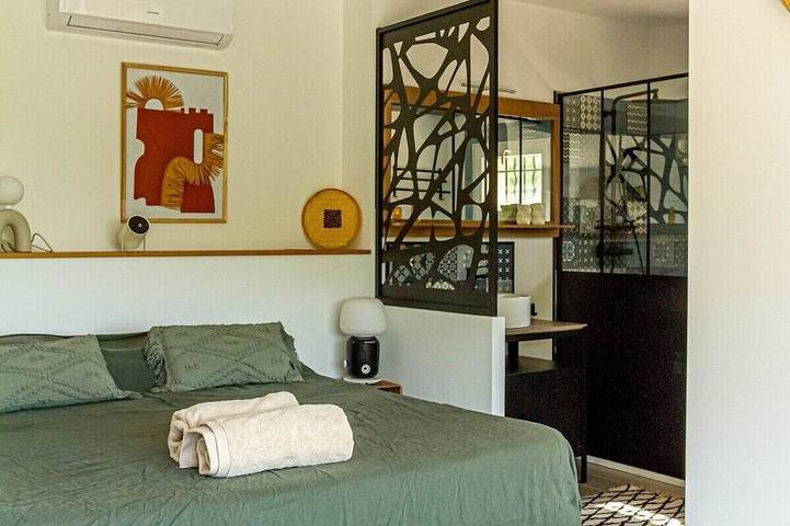 Villa pour 6 personnes, avec piscine et balcon ainsi que jacuzzi et jardin à Toulon - 3