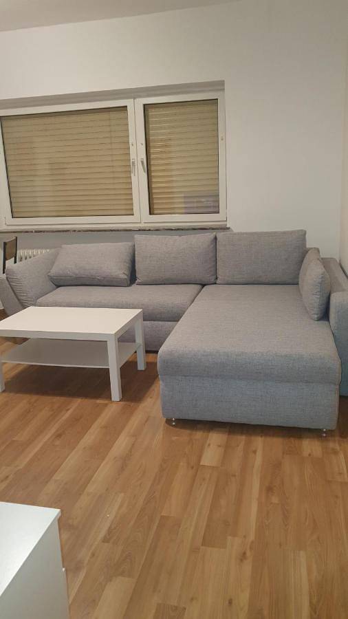 Ganze Wohnung, Ferienwohnung für 3 Personen mit Terrasse in Butzbach, Wetterau
