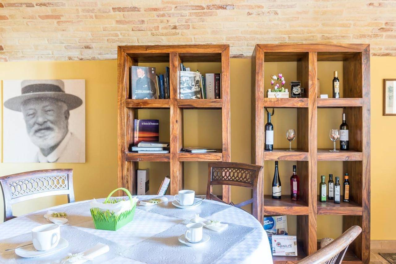 Double Room with Private Bathroom in Ortona (Italia), Ortona (comune)