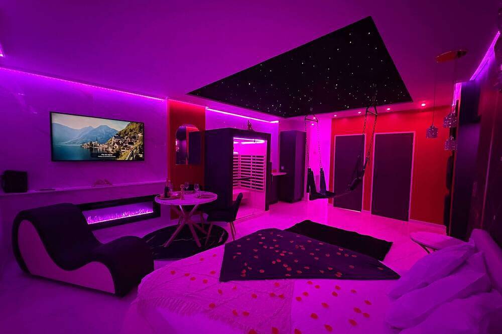 Appartement entier, Love Room - Suite Secrète in Callas, Région de Draguignan