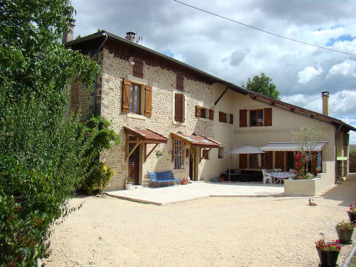 Gîte pour 7 personnes, avec piscine ainsi que jardin et terrasse dans la Drôme - 2