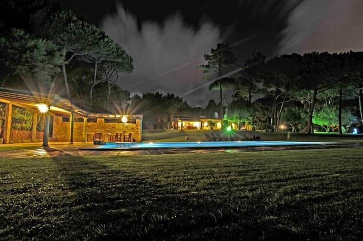 Casa de férias para 14 pessoas, com jardim - 1
