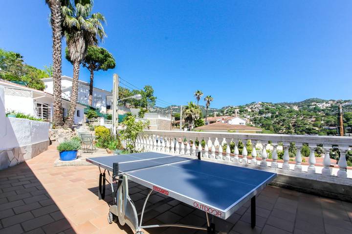Casa rural para 8 personas, con terraza y jardín, Se admiten mascotas en Canyelles - 3