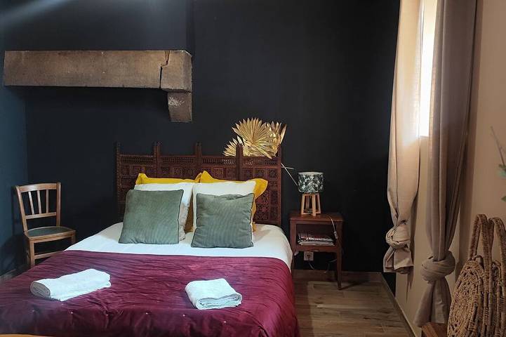 Gîte pour 10 personnes, avec jacuzzi et jardin à Plouigneau - 2