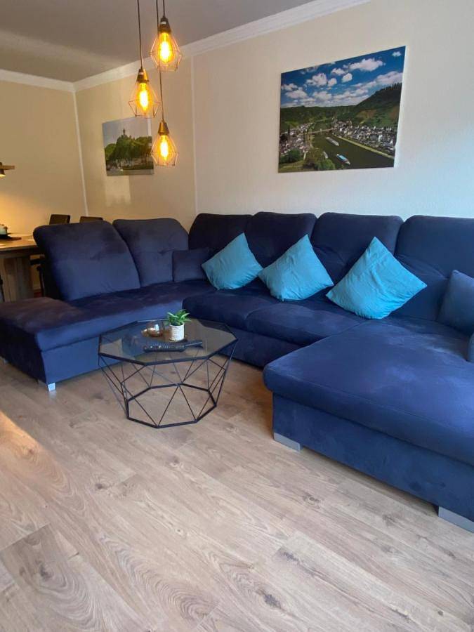 Ferienwohnung für 4 Personen, mit Balkon und Terrasse sowie Ausblick in Cochem