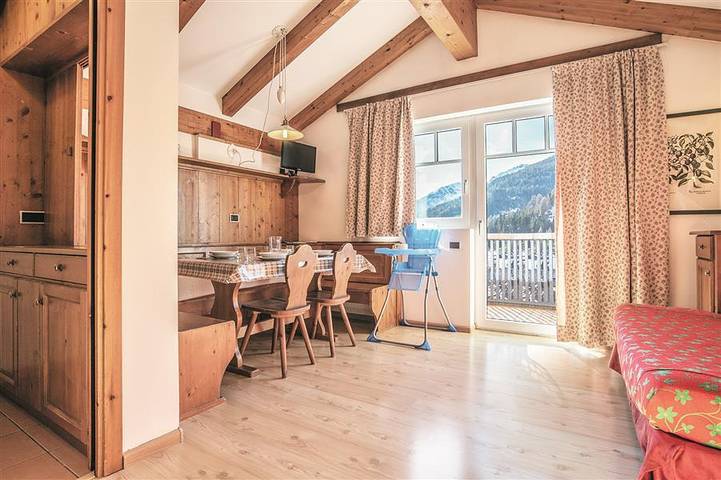 Ganzes Studio, Residence Sporting Club Monolocale 2/4 Letti - Solo Locazione in Comuna di San Martino di Castrozza, Primiero San Martino di Castrozza