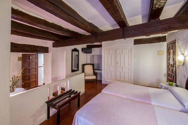 Casa de huéspuedes para 2 personas, con terraza además de vistas y jardín, Se admiten mascotas en Cuenca