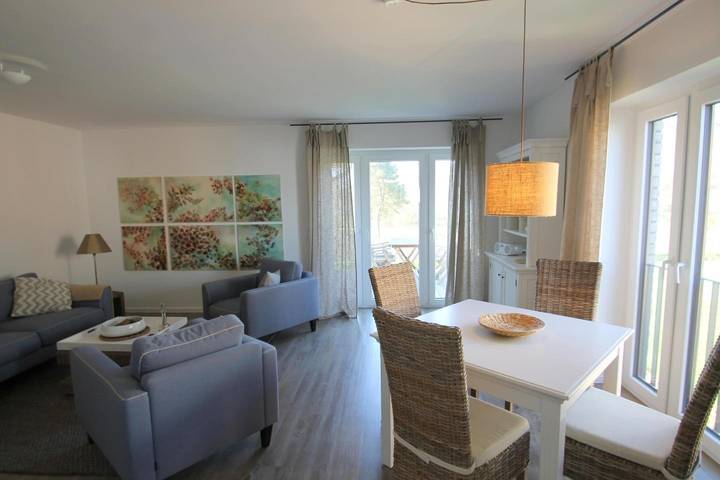 Ganze Wohnung, FeWo im 1. Og "Am Kurpark" in Dahme, Ostholstein