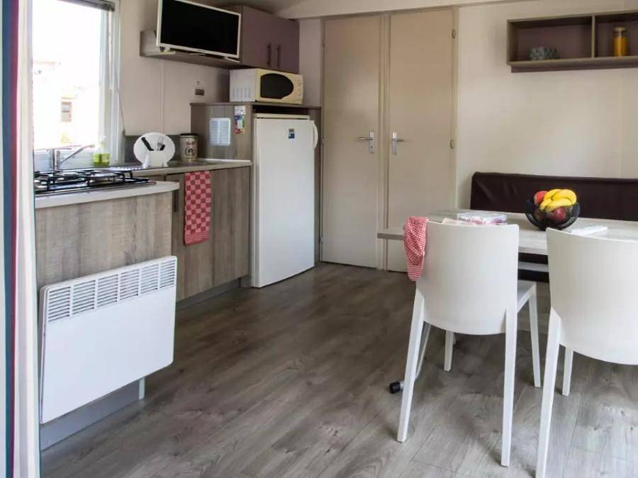 Camping maeva Club Les Dinosaures - Mobilhome 5 personnes - Cosy 3 Pièces 4/5 Personnes + Tv in Talmont-Saint-Hilaire, Vendée