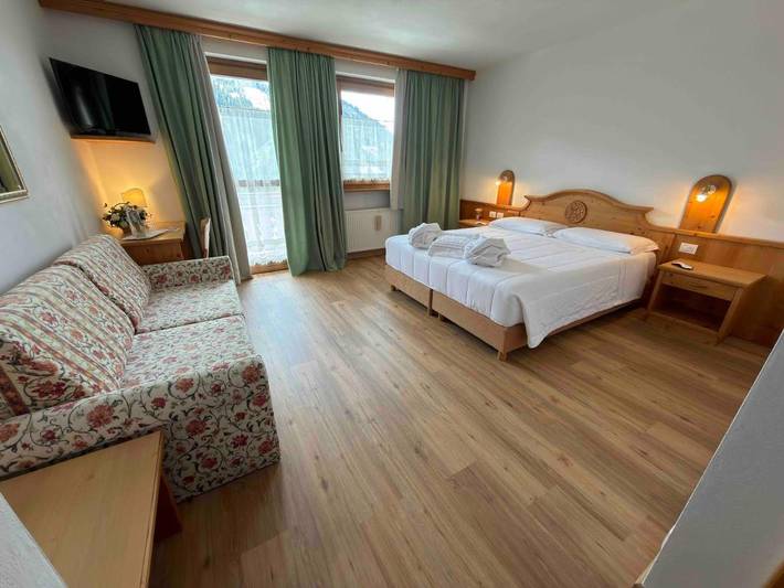 Hôtel pour 2 personnes, avec jardin et vue à Selva di Cadore - 2