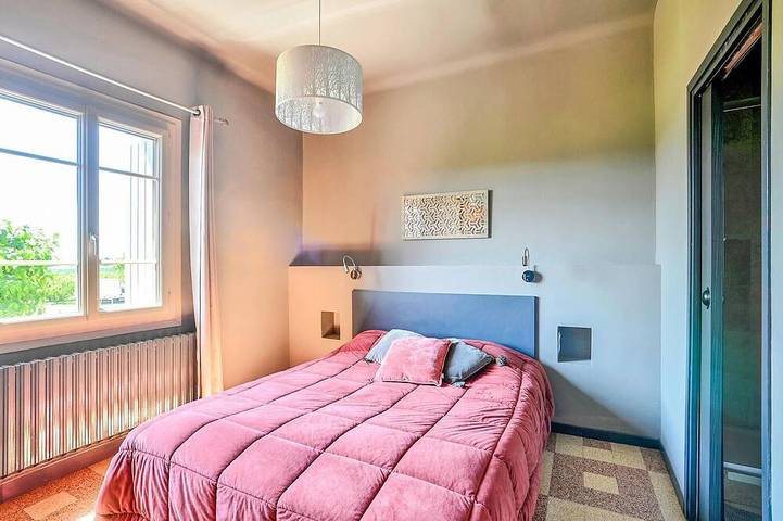 Location de vacances pour 6 personnes, avec jardin à Vallabrègues - 4