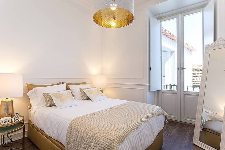 Appartement entier, Dalyan Silver Duplex Apartment, Wifi, Terrace !new! in Santarém, Rio Tejo