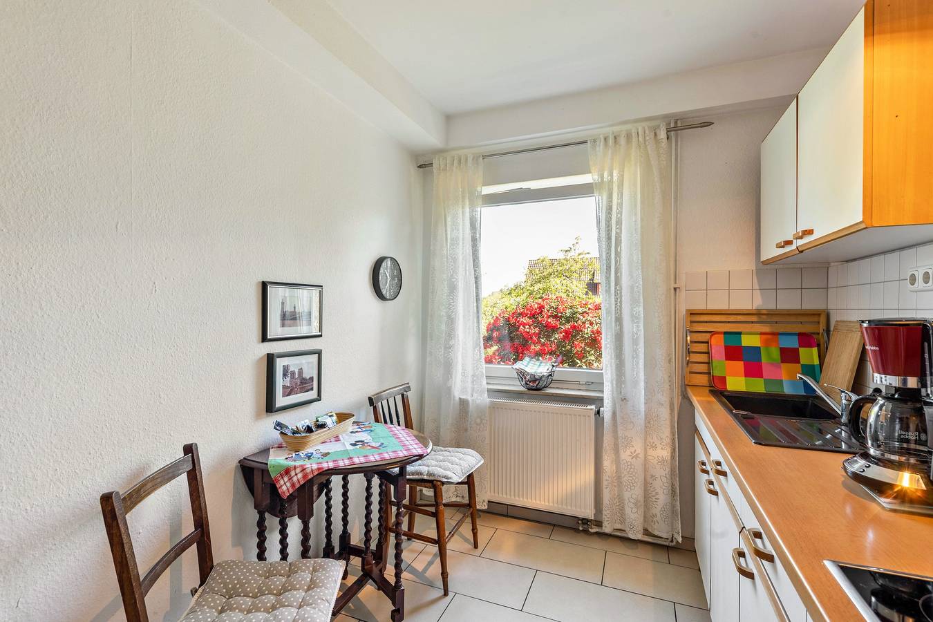 Entire apartment, Apartment 'Ferienwohnung Amselstraße' with Private Terrace, Shared Garden and Wi-Fi in Marburg, Landkreis Marburg-Biedenkopf