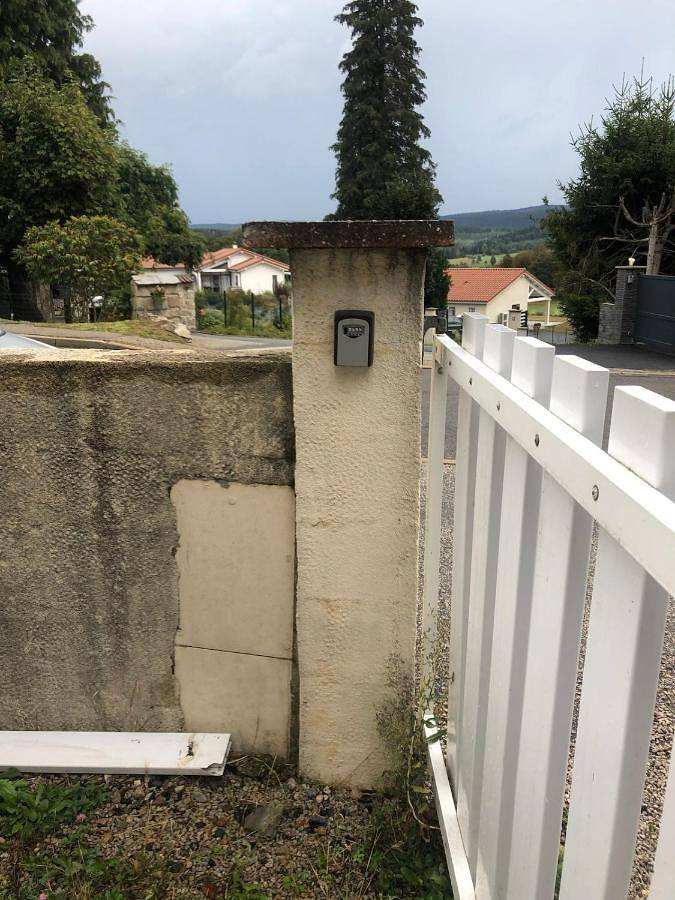 Appartement entier, Studio in Saint-Genest-Malifaux, Parc Naturel Régional du Pilat