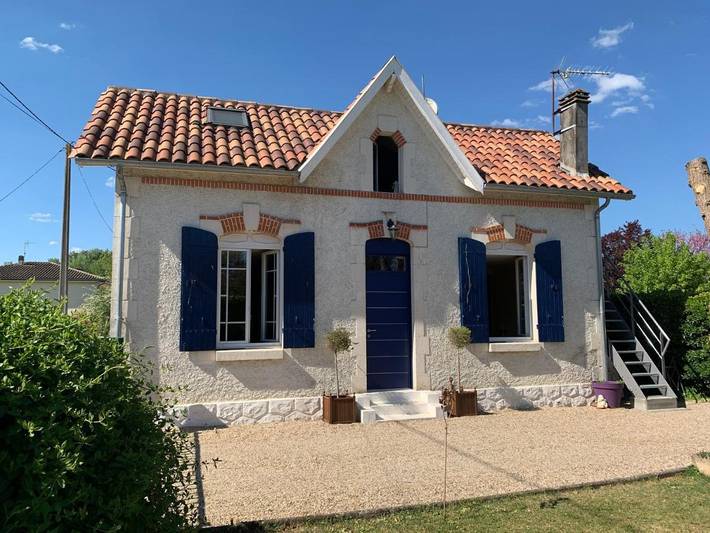 Appartement de vacances pour 3 personnes, avec jardin et terrasse, animaux acceptés