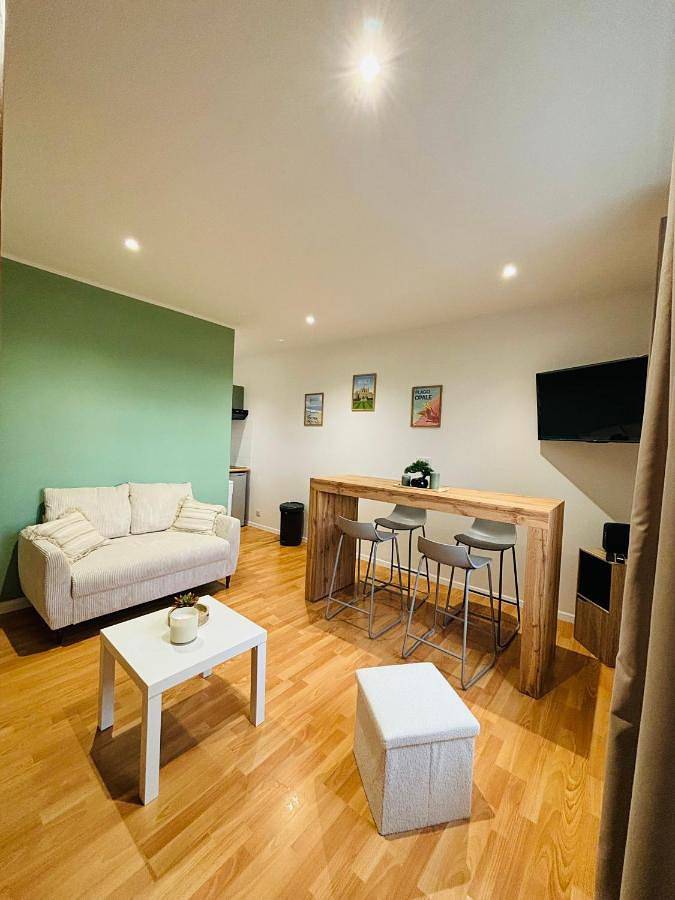 Gîte pour 4 personnes, avec vue et piscine à Condette - 3