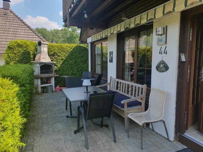Ferienhaus für 6 Personen, mit Balkon und Terrasse sowie Garten und Seeblick am Silbersee - 2