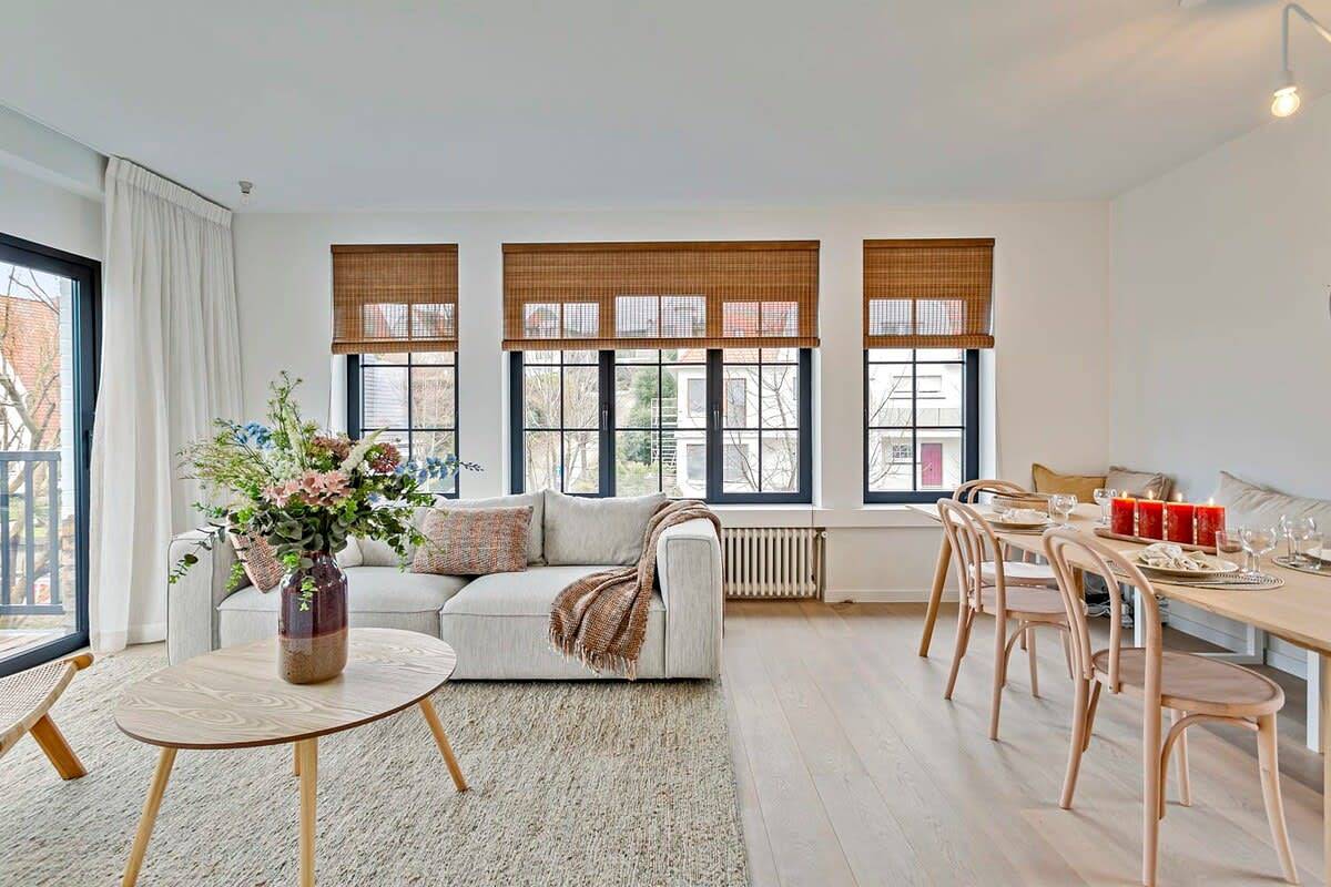 Appartement entier, Huswell - Renovated apartment by the beach in Knokke-Heist in Duinbergen, Knokke-Heist