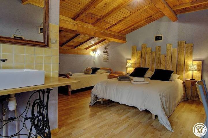Location de vacances pour 5 personnes, avec balcon dans Tenay - 2