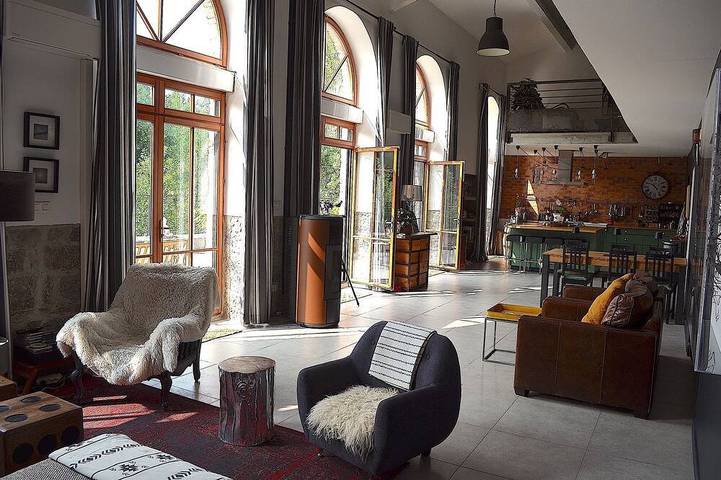 Location de vacances pour 8 personnes, avec Terrasse et Sauna à Saint-Bauzille-de-Putois
