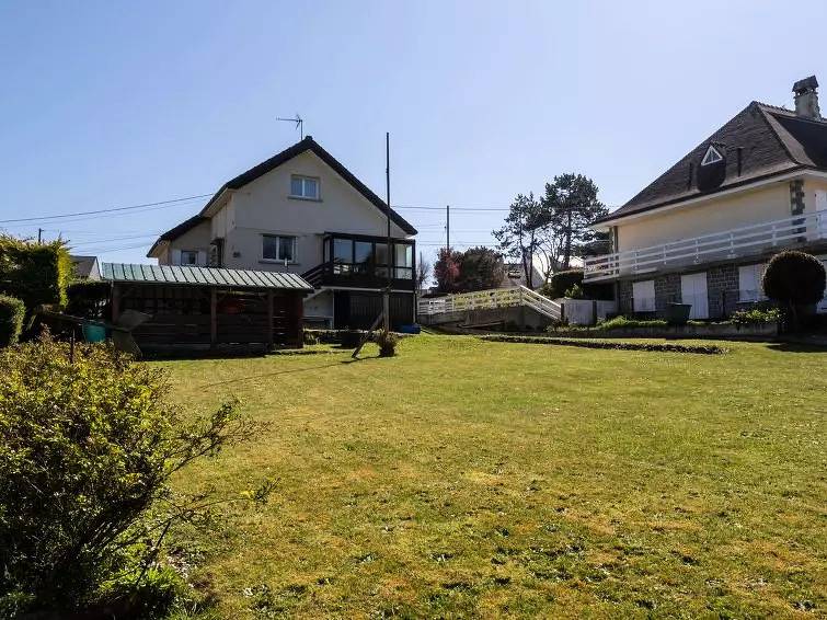 Maison 10 Personnes in Ver-sur-Mer, Côte de Nacre